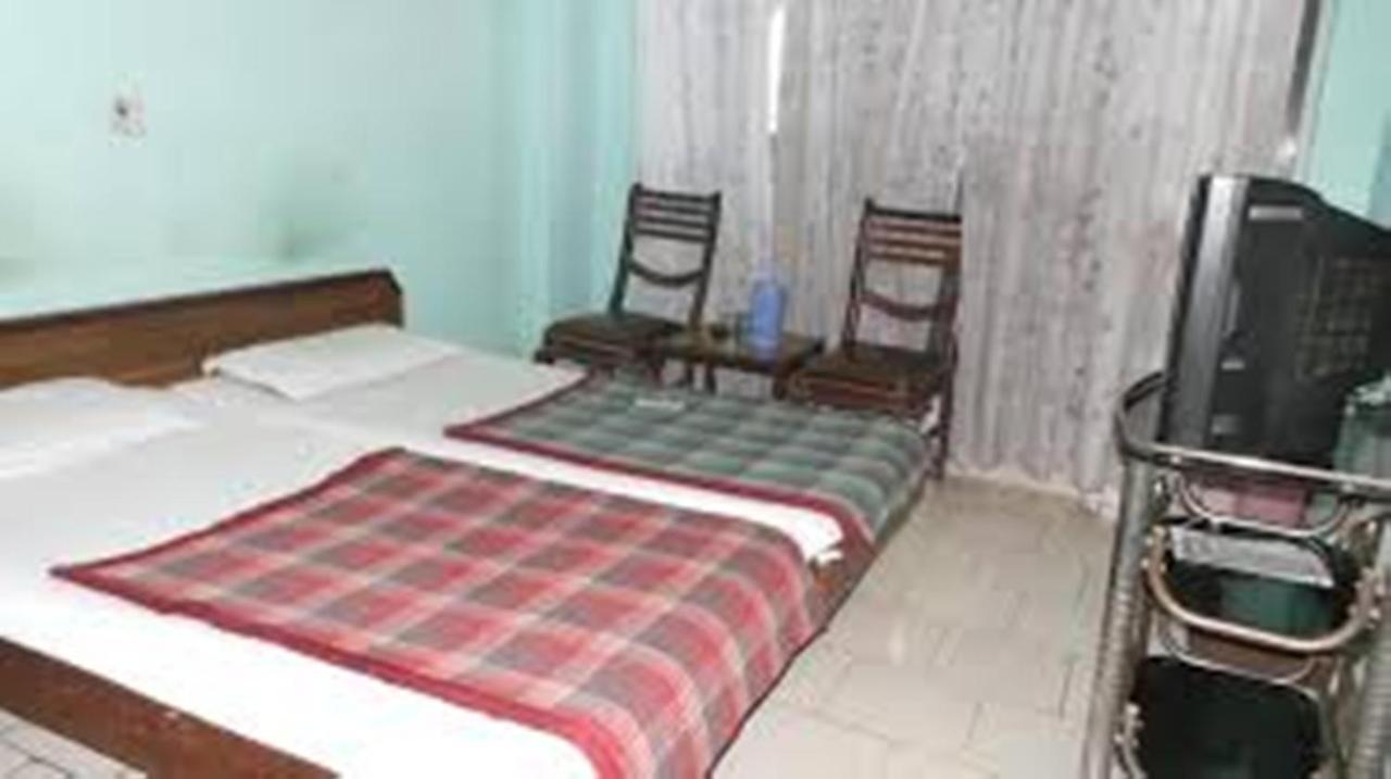 רישיקש Hotel Shivlok מראה חיצוני תמונה
