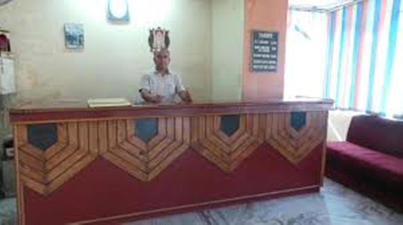 רישיקש Hotel Shivlok מראה חיצוני תמונה