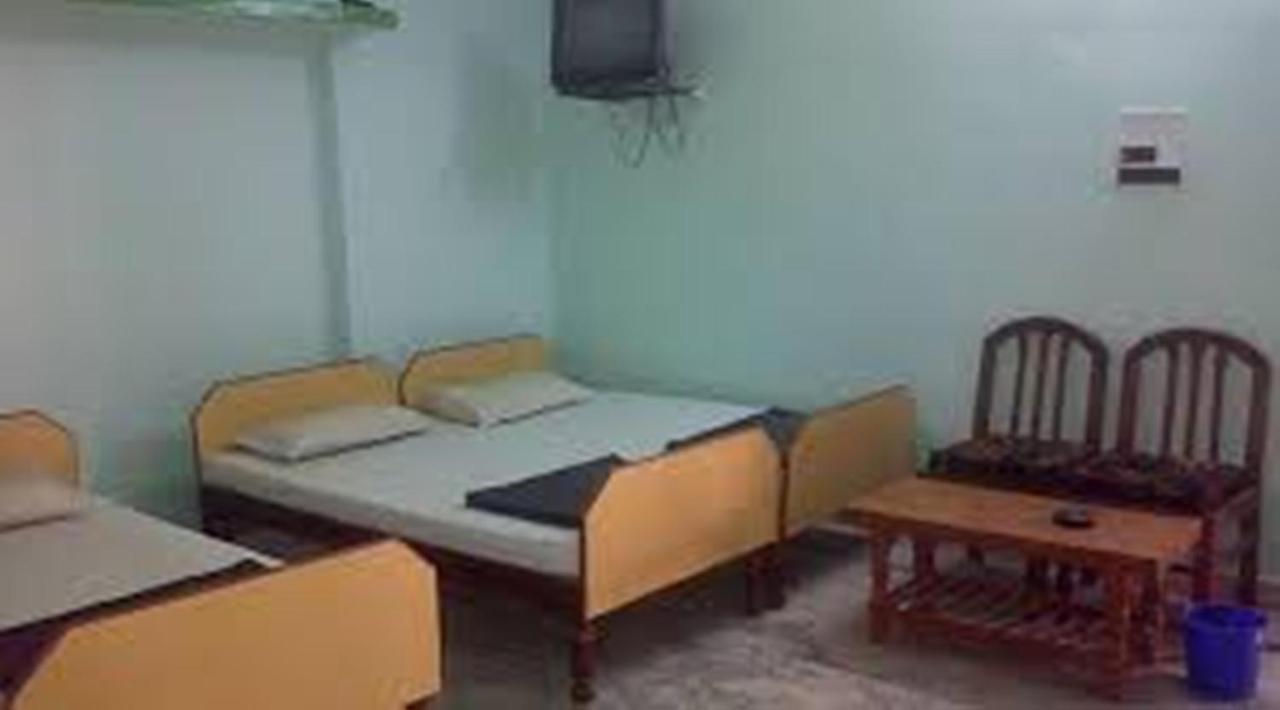 רישיקש Hotel Shivlok מראה חיצוני תמונה