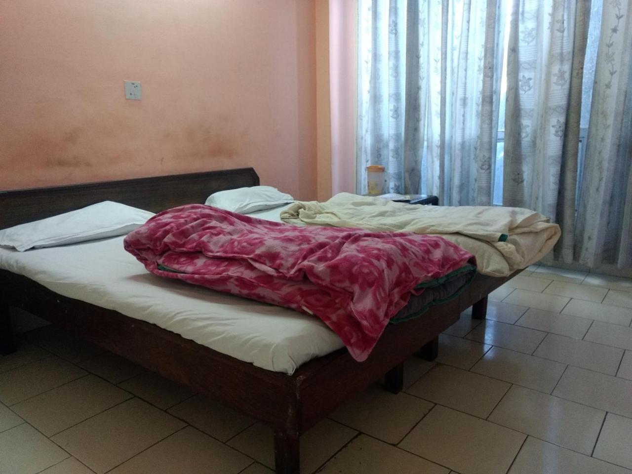 רישיקש Hotel Shivlok מראה חיצוני תמונה